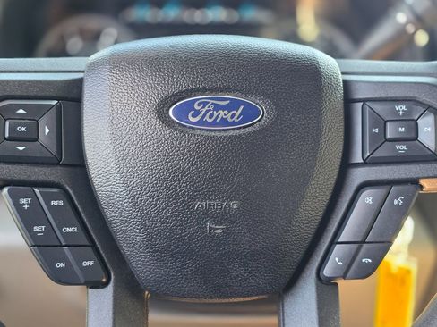 Used 2017 Ford F250 XLT w/ XLT Value Package image 29