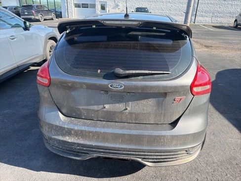 Used 2016 Ford Focus ST FWD image 5