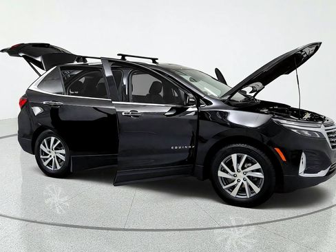 Used 2024 Chevrolet Equinox Premier AWD/4WD image 14