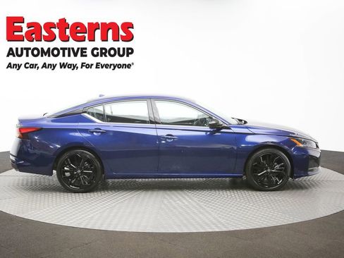 Used 2023 Nissan Altima 2.5 SR image 41