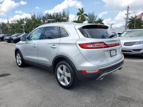 Used 2018 Lincoln MKC Premiere image 4