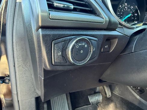 Used 2018 Ford Fusion S image 19