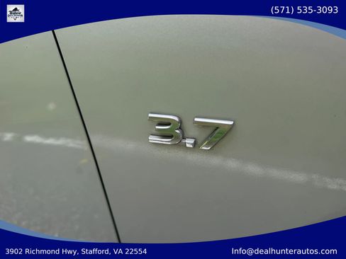 Used 2017 INFINITI QX50 2WD w/ Premium Plus Package image 4