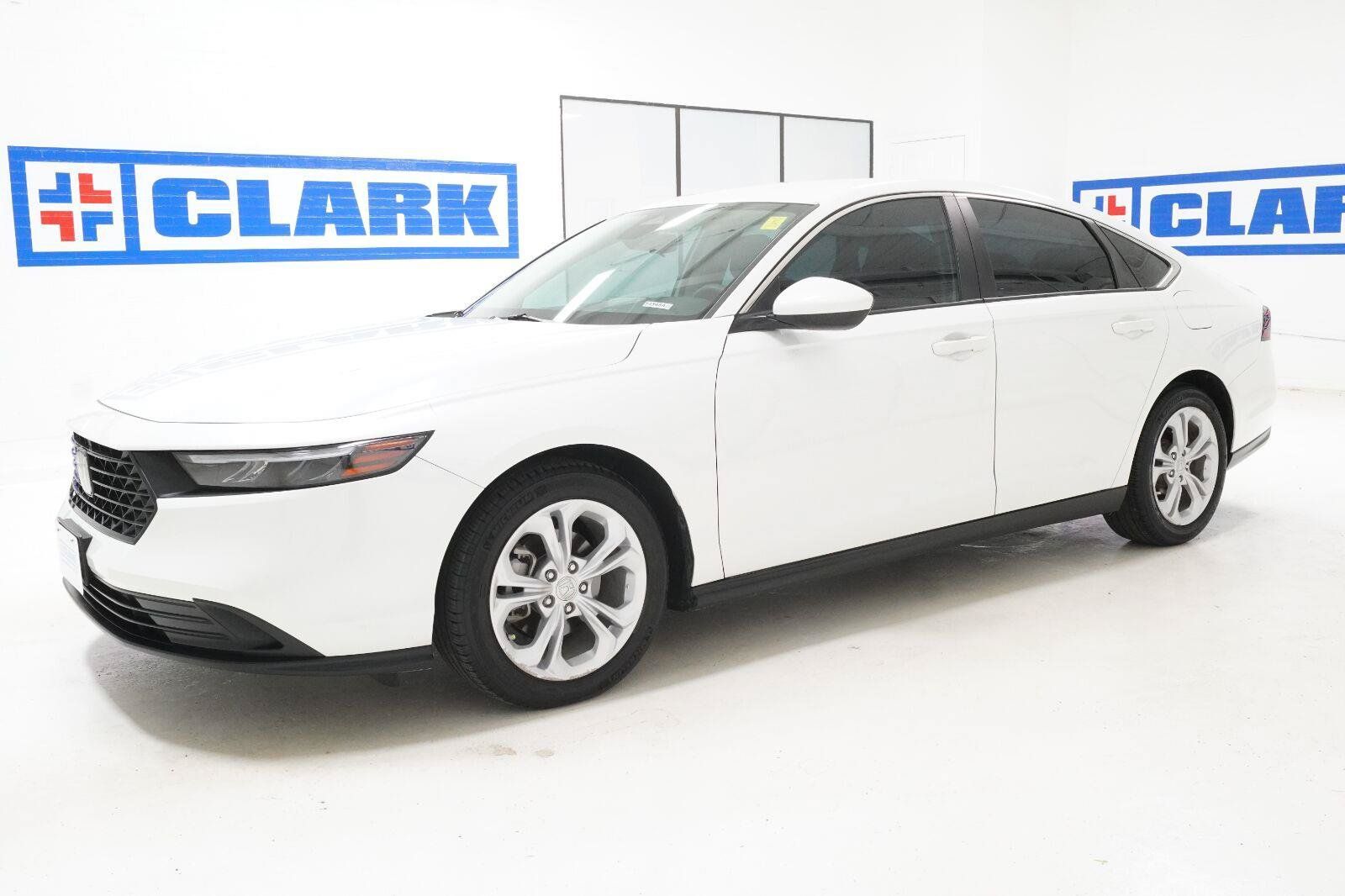 Used 2025 Honda Accord LX image 31