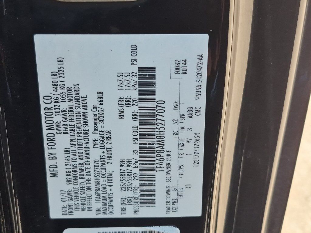 Used 2017 Ford Mustang Coupe RWD image 27
