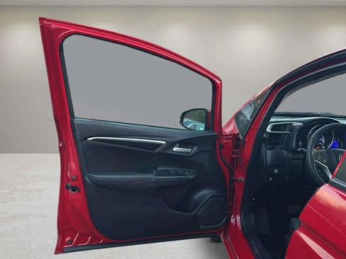 Used 2020 Honda Fit LX image 10