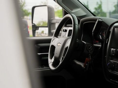 Used 2016 Chevrolet Silverado 2500 LT w/ LT Fleet Convenience Package AWD/4WD image 36