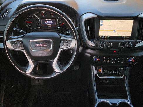 Used 2021 GMC Terrain SLT w/ Infotainment Package II image 27