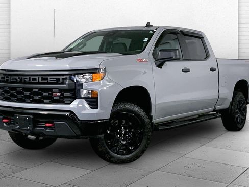Used 2024 Chevrolet Silverado 1500 Custom Trail Boss AWD/4WD image 12