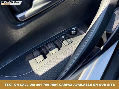 Used 2024 Toyota Corolla LE image 18