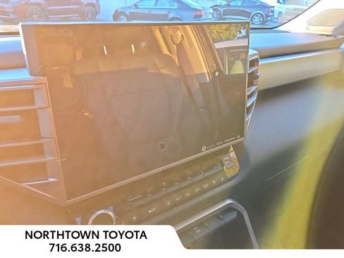 Used 2024 Toyota Tundra Limited image 19