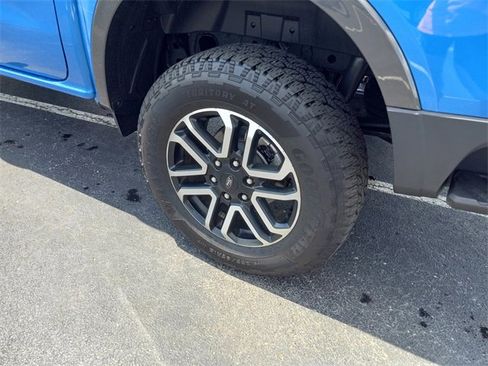 Used 2024 Ford Ranger Lariat w/ Advanced Towing Package image 10