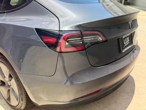 Used 2021 Tesla Model 3 Standard Range Plus RWD image 12