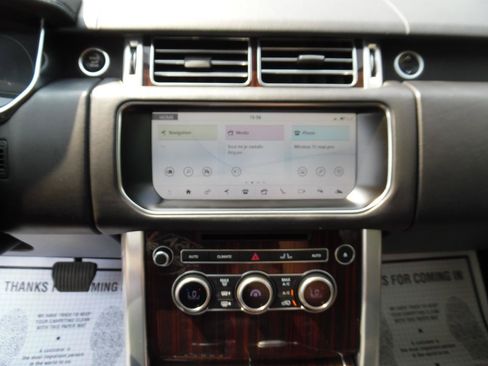 Used 2017 Land Rover Range Rover HSE AWD/4WD image 15