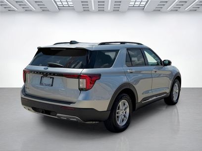 Used 2025 Ford Explorer Active w/ Active Comfort Package