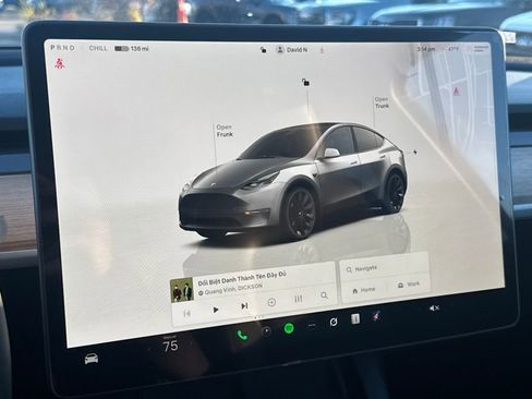 Used 2025 Tesla Model Y Long Range image 21