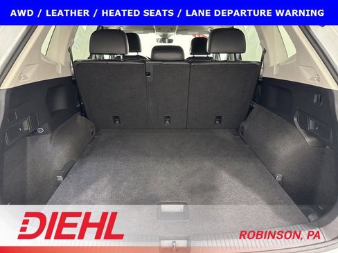 Used 2024 Volkswagen Tiguan SE image 8