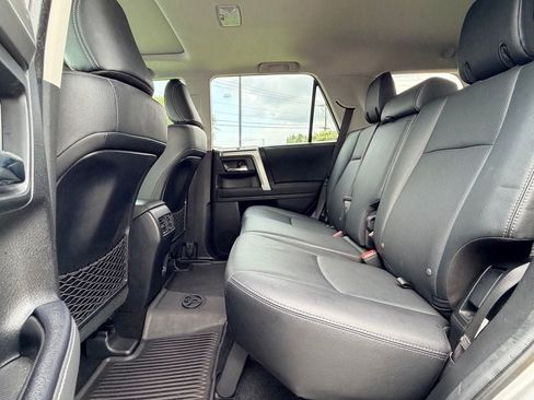 Used 2023 Toyota 4Runner Limited RWD image 15