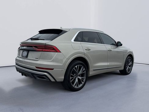 Used 2023 Audi Q8 Premium Plus AWD/4WD image 3