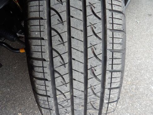 Used 2025 Subaru Outback Limited image 32