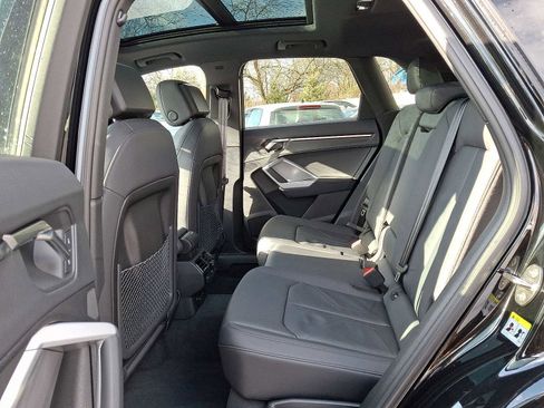 Certified 2025 Audi Q3 2.0T Premium w/ Convenience Package image 20