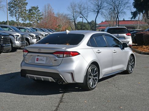 Certified 2022 Toyota Corolla SE image 3