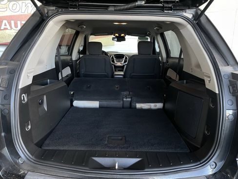 Used 2017 GMC Terrain SLE image 22