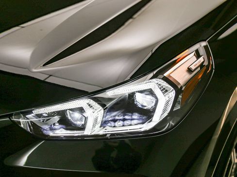 Used 2023 BMW X1 xDrive28i w/ Convenience Package AWD/4WD image 8