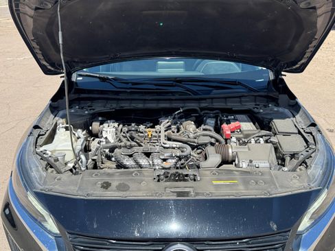 Used 2025 Nissan Altima 2.5 SV FWD image 25