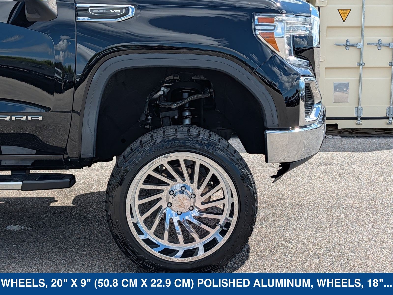 Used 2020 GMC Sierra 1500 SLT w/ SLT Premium Plus Package RWD image 12