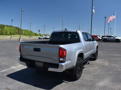 Used 2021 Toyota Tacoma SR5 image 4