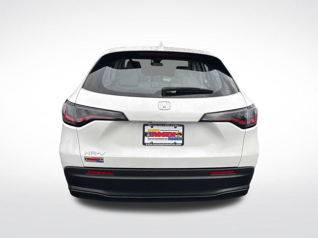 Certified 2025 Honda HR-V LX image 4