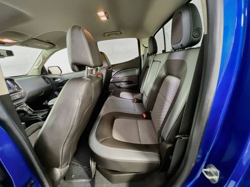 Used 2019 Chevrolet Colorado Z71 AWD/4WD image 23