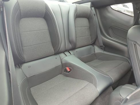 Used 2025 Ford Mustang GT RWD image 18