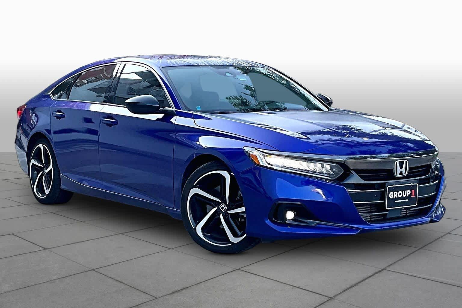 Used 2022 Honda Accord Sport image 2