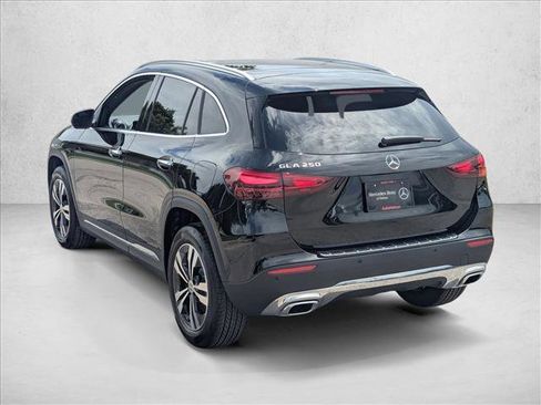 Certified 2026 Mercedes-Benz GLA 250 image 8
