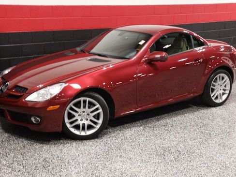 Used 2009 Mercedes-Benz SLK 300 image 19