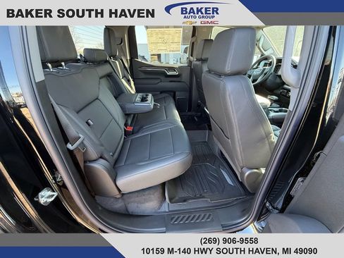 New 2026 GMC Sierra 1500 SLT w/ SLT Premium Package AWD/4WD image 13