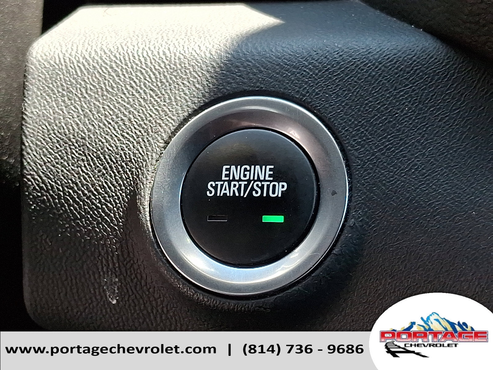 Used 2024 GMC Terrain SLT AWD/4WD image 31