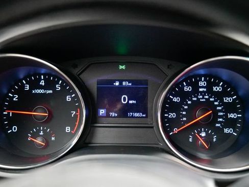 Used 2020 Kia Sedona EX FWD image 33