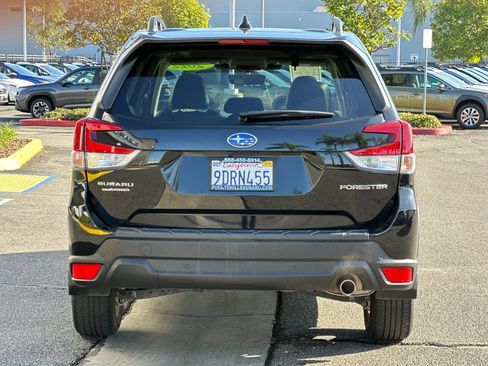 Certified 2022 Subaru Forester Limited w/ Popular Package #2 image 5