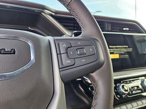 New 2026 GMC Sierra 1500 Denali w/ Denali Reserve Package AWD/4WD image 13