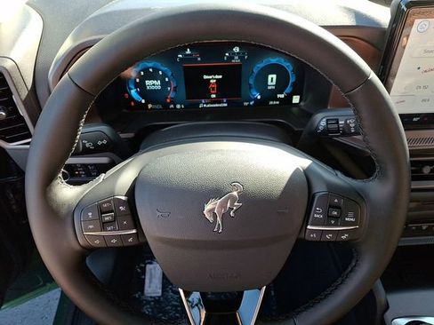New 2025 Ford Bronco Sport Outer Banks w/ Outer Banks Tech Package+ AWD/4WD image 8