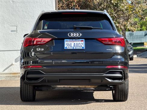 Used 2023 Audi Q3 2.0T Premium w/ Convenience Package AWD/4WD image 10