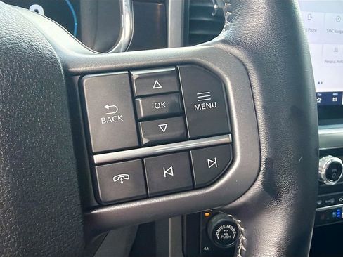 Used 2022 Ford F150 Lariat w/ Equipment Group 502A High AWD/4WD image 36