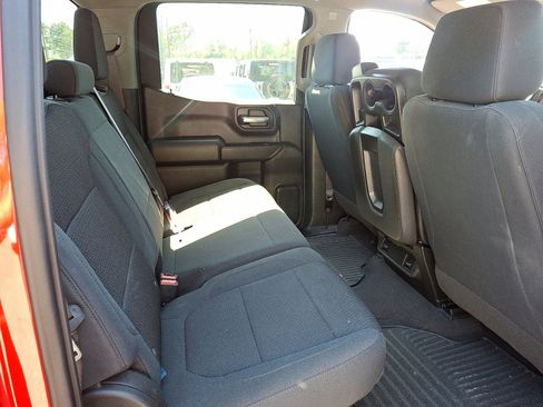 Used 2022 Chevrolet Silverado 1500 Custom image 15