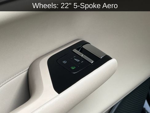 Used 2025 Volvo EX90 Plus AWD/4WD image 13