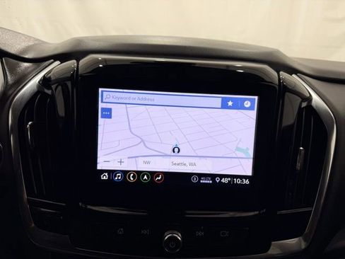 Used 2021 Chevrolet Traverse RS image 41