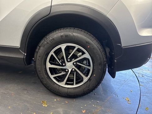 New 2026 Mitsubishi Eclipse Cross ES image 11