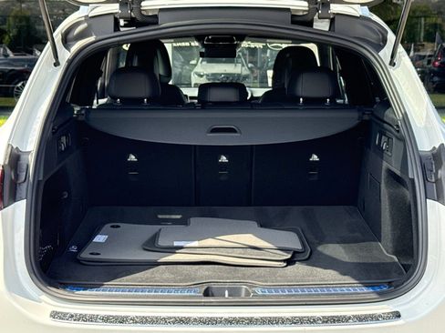 Used 2026 Mercedes-Benz GLC 300 image 16